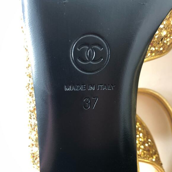 Chanel CC Logo Glitter and Grosgrain Cap Toe Slingback Platform Heel Pumps 37 - Picture 12 of 13